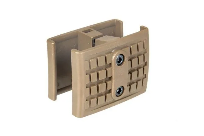 Dual Mag. Clip Tan suitable for MP5 Series