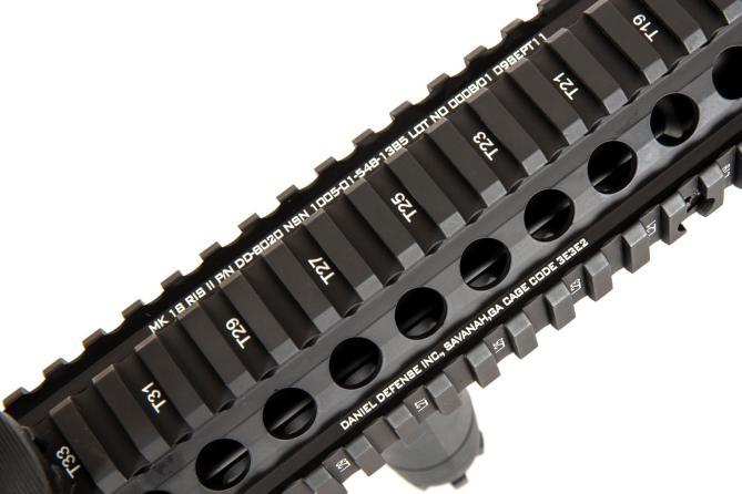 Specna Arms Edge MK18 SA-E19 Daniel Defense Edition Black AEG 0,5 Joule