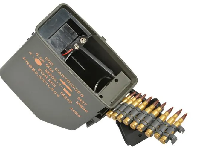 M249 ca. 6000 Schuss elektrisches Box Mag Black mit Patronen Dummy