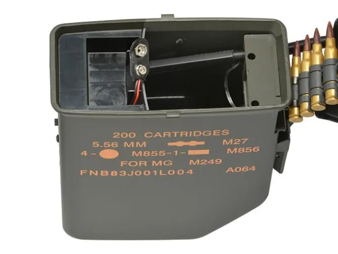 M249 ca. 6000 Schuss elektrisches Box Mag Black mit Patronen Dummy