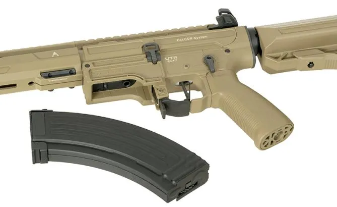 Double Eagle Aeroknox M918G Tan UTR EK47 E.T.U FCS System 0,5 Joule AEG