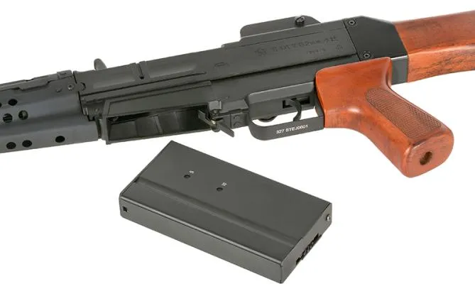 Type 64 Rifle  AEG 0,5 Joule ab 14 J.