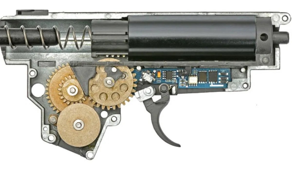 Cyma/S&T AK74 CM40C Gen.2 /Mosfet 3 mit Klappschaft  AEG 0,5 Joule