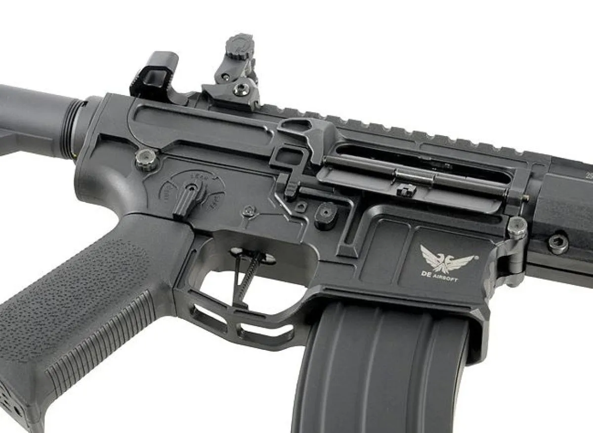 Double Eagle UTR556 Black Metall mit FCR AEG 0,5 Joule